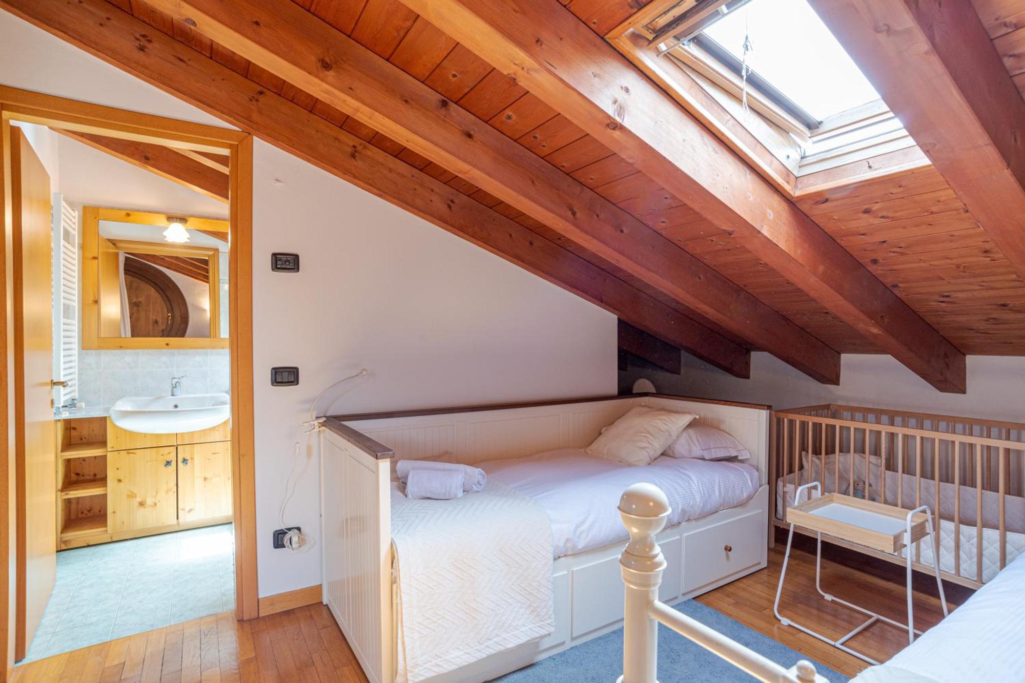 Pearl Of The Lake Apartment, Bellagio, Breathtaking Views And Good Vibes Exterior photo