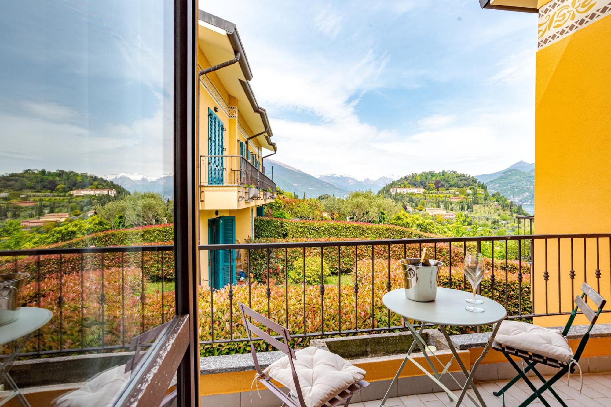 Pearl Of The Lake Apartment, Bellagio, Breathtaking Views And Good Vibes Exterior photo