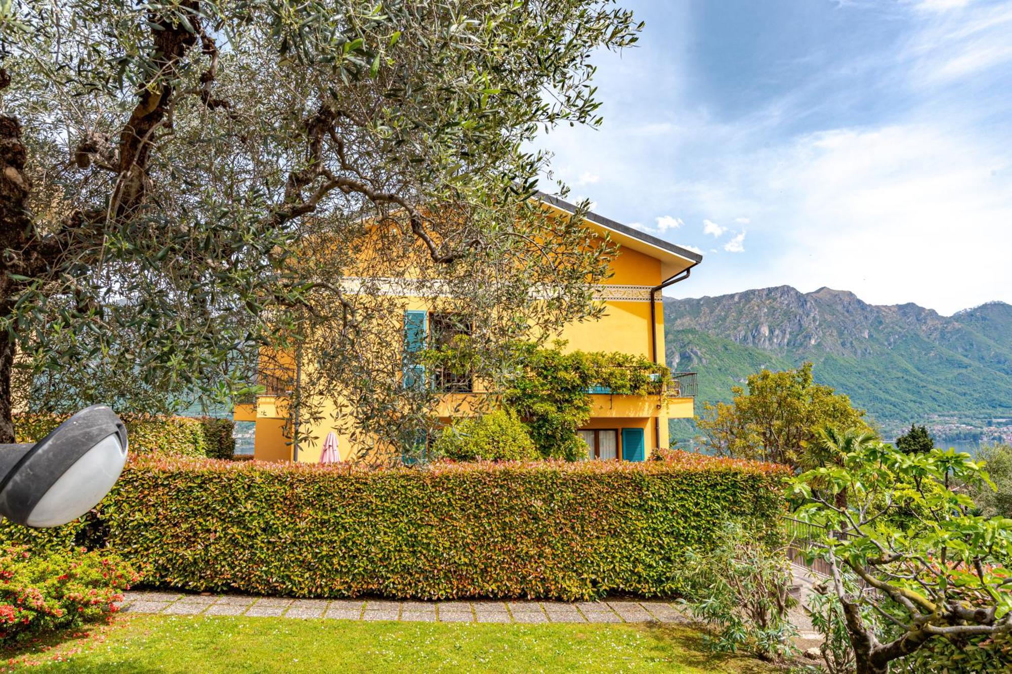 Pearl Of The Lake Apartment, Bellagio, Breathtaking Views And Good Vibes Exterior photo